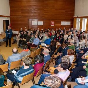 Etwa 100 Personen waren zur Startveranstaltung ins Pfarrheim Niederneukirchen gekommen.