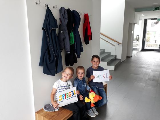 Garderobe für Spiegel