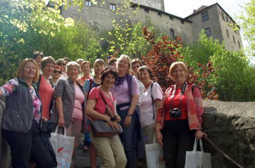 22 Frauen unterwegs in Vorarlberg. © mensch & arbeit