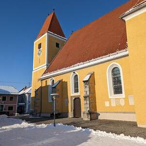 Winter Pfarrkirche Feldkirchen an der Donau