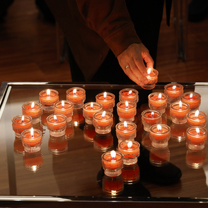 Das Licht weitergeben: bei der liturgischen Feier und im Seelsorge-Alltag