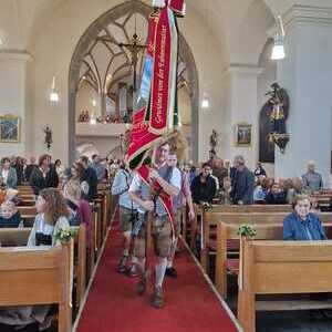 Einzug in die Kirche
