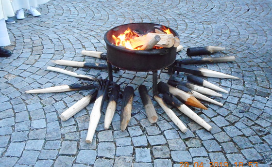      Osterfeuer     