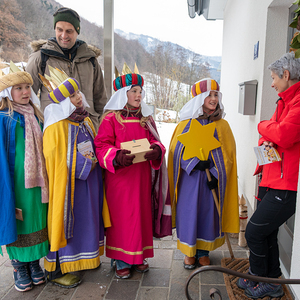 Sternsinger unterwegs in Kirchdorf/Krems