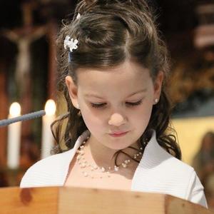 Beim Bußakt denken wir an Jesus, der uns in den Sakramenten nahe kommt.