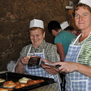  Erntedankfest mit Pfarrfrühschoppen 2010
