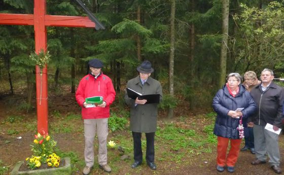 Maiandacht beim Roten Kreuz