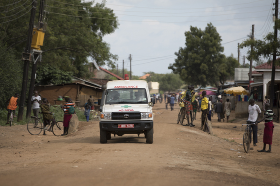 Synode: Österreich-Bericht priorisiert Frauen, Mission, Partizipation / MIVA Austria