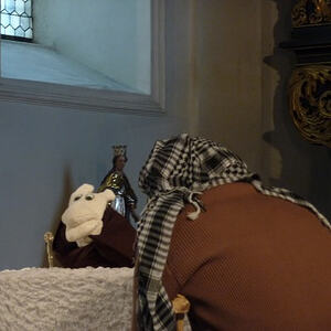 Penelope trifft den Mann mit den Krücken - jeder hat Stärken und Schwächen!