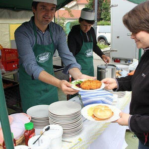 Sommerbeginn mit Harfenmusik, Kindermesse und Kinderfest