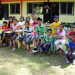 Für die Volksschule in Tinorian einen Brunnen