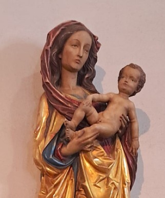 Marienstatue Pfarrkirche Wolfsegg