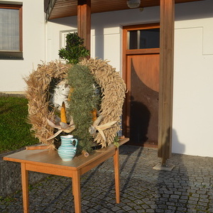 Die Gebundene Erntekrone