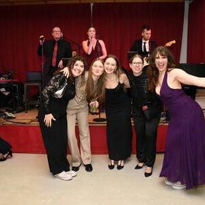 Aktivtreff Holzheim-Zaubertal Pfarrball Linz-St. Margarethen