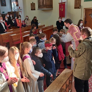 Familienmesse und Gruppengottesdienst der Erstkommunionkinder