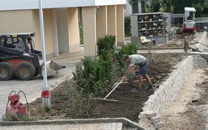 Weiterbau der Grünanlage