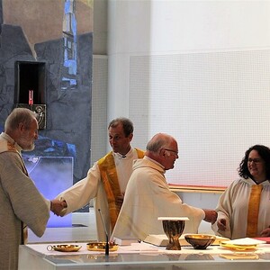 Pfarrer emeritus Dr. Walter Wimmer ist 80