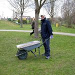 Arbeiten am Familienspielplatz