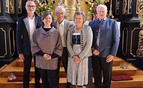 Pfarrgemeinde Ottnang: Beauftragungsfeier des neuen Seelsorgeteams