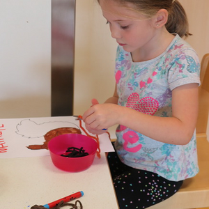 Thema 'Eichhörnchen' und 'Apfel'