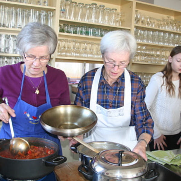 Suppenessen in St. Quirinus