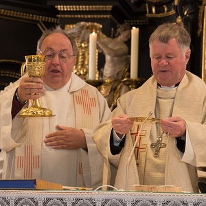 Festgottesdienst und Agape