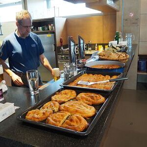 OLYMPUS DIGITAL CAMERA         