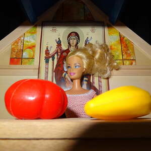 Nahaufnahme der freundlichen Dame.                        