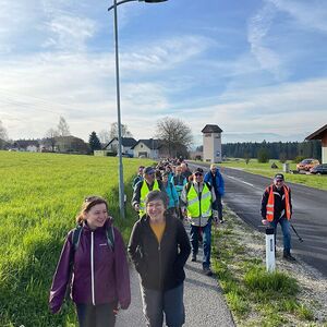 Wallfahrt nach Maria Schmolln