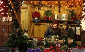 Adventstimmung am Kirchenplatz