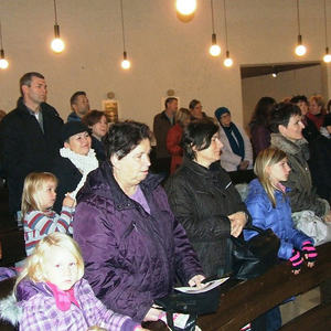 Adventkranzweihe und Schmankerlmarkt