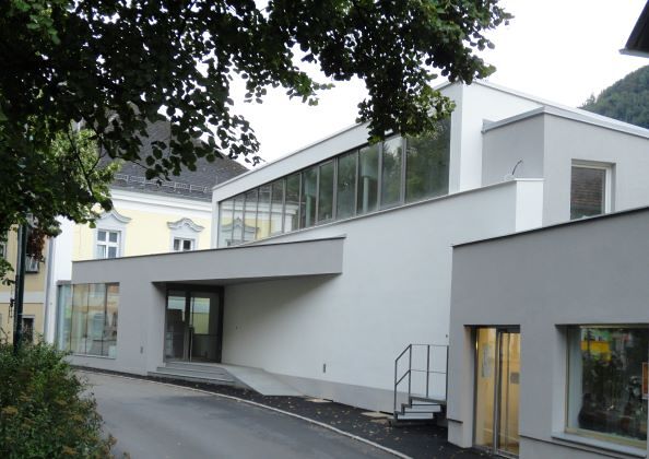 Pfarrzentrum-Pfarrbüro