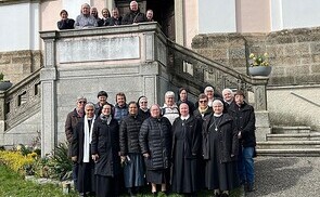 Die deutschsprachigen Generaloberinnen aus Österreich, Deutschland, der Schweiz, und Luxemburg trafen sich von 22. bis 26. März 2026 in Linz zum Austausch. 