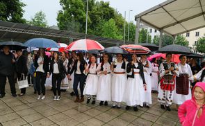 Fest der kroatischen Gemeinde auf dem Linzer Domplatz