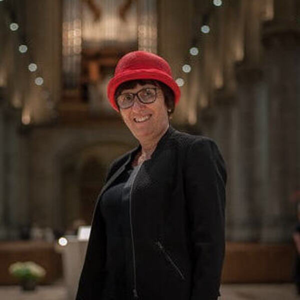 Domfrau - Sissy Kamptner