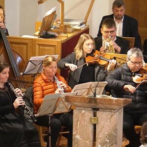 Festgottesdienst und Feier in der MZH 