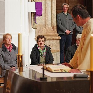 Anni Grabner, Pfarrhaushälterin