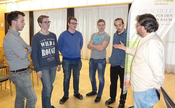 Thomas Bauer diskutierte in der HLBLA St. Florian