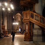 Polieren im Mariendom