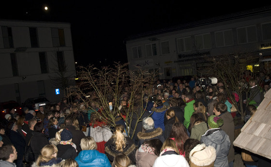 700 Menschen feierten Auferstehung in Maria Neustift.