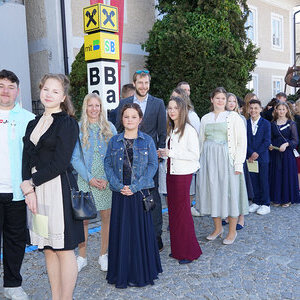 Aufstellung der Firmlinge                   