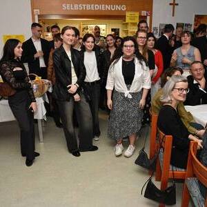 Aktivtreff Holzheim-Zaubertal Pfarrball Linz-St. Margarethen