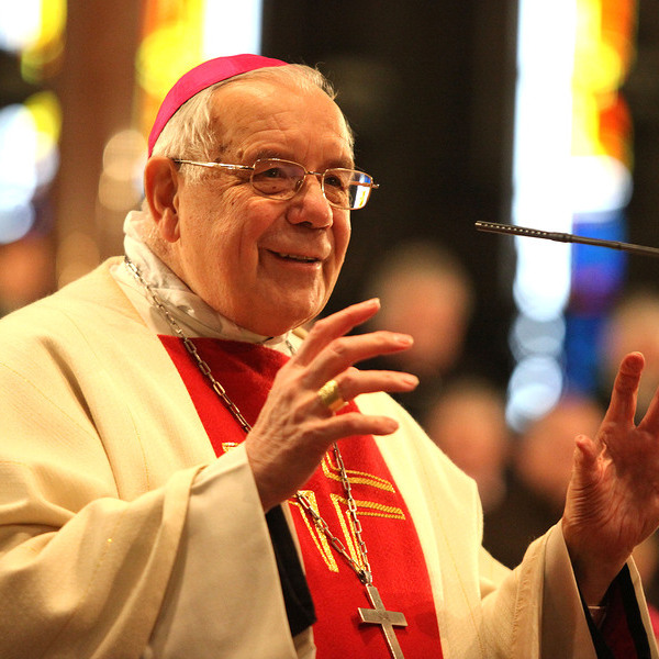 Bischof Maximilian Aichern beim Dankgottesdienst anl?sslich 30 Jahre Bischofsweihe im Mariendom am 22. J?nner 2012.