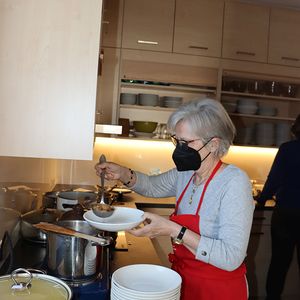 Fastensuppenessen in St. Quirinus