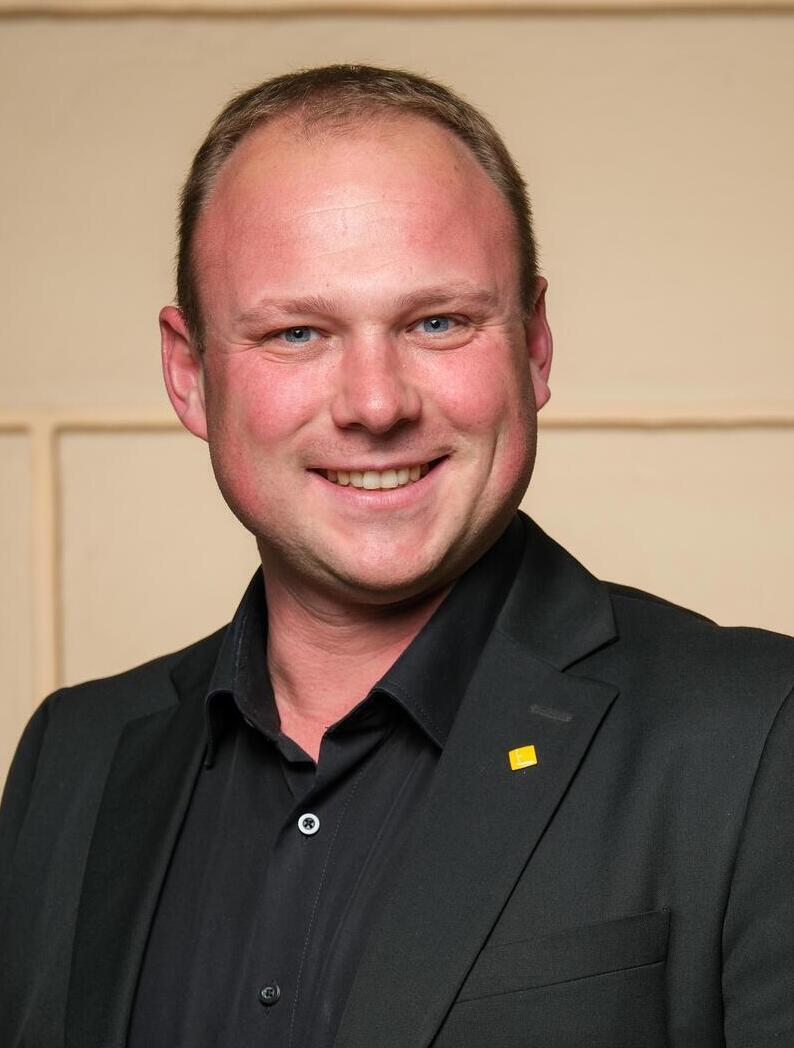 Mag. Fabian Drack BA