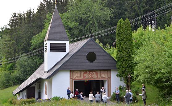 Maiandacht vor der Bründlkapelle am 22.Mai 2020