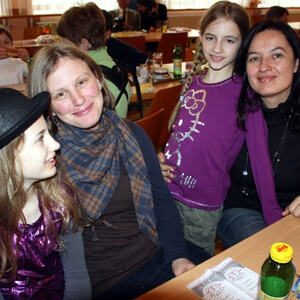 Kindermesse und Frühschoppen 