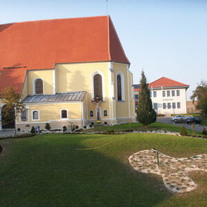 Außenrenovierung Pfarrkirche 2005