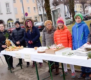Palmbuschenbinden und Verkauf
