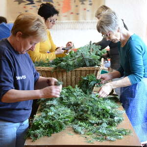 Adventkranzbinden 2015